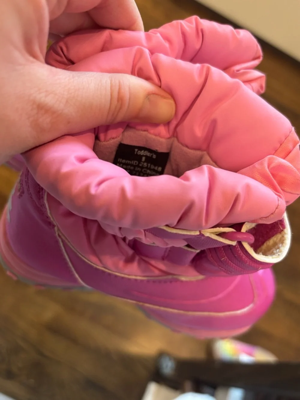 L.L.Bean Kids Winter Snow Boots Pink Waterproof Insulated Size 8